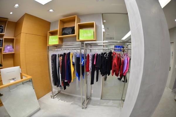 42591527_895245934007070_7183907533608714240_n